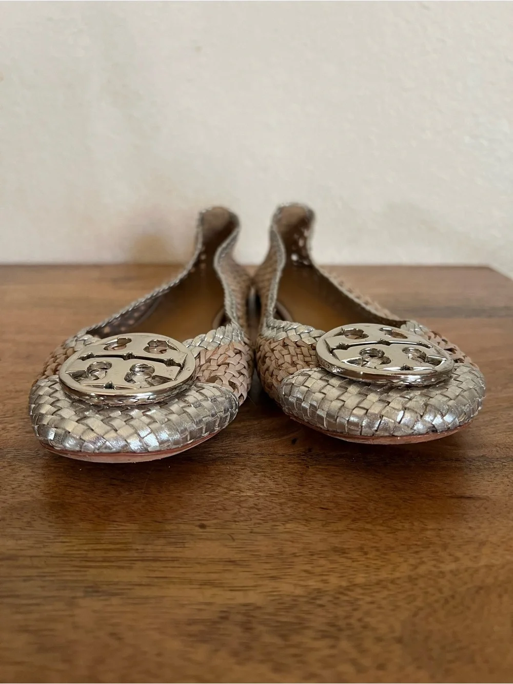 Tory Burch Chelsea Beige/Silver Woven Leather Ballet Flats Size 9M